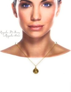 Medalla Virgen de la Fuensanta plata de ley cubierta de oro de 18kt