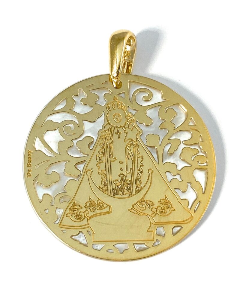 Medalla Virgen de la Fuensanta plata de ley y nácar®. 35mm