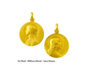Medalla escapulario de la Virgen Maria con velo y Cristo Salvador