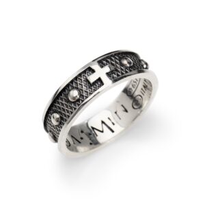 Anillo motivo religioso de plata de ley – acabado en rodio y bruñido