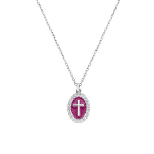 Collar con cruz de latón con esmalte burdeos y circonitas blancas – acabado en rodio